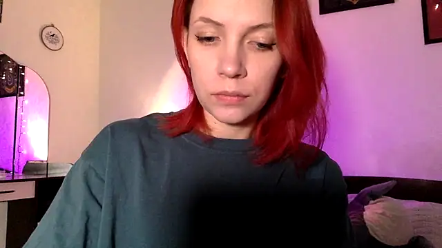 Snapshot of Milk_shakeee chatting on 14, 4, 2026 Milk shakeee online show from 14, 4, 2026