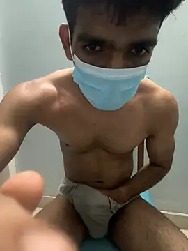 Snapshot of BombaySam78 chatting on 28, 4, 2026 BombaySam78 online show from 28, 4, 2026