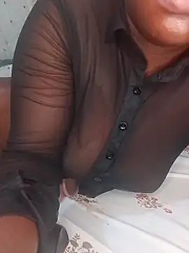 Snapshot of ndivhuwomuleya chatting on 25, 3, 2026 ndivhuwomuleya online show from 25, 3, 2026