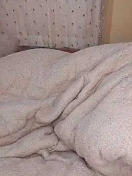 Snapshot of ndivhuwomuleya chatting on 5, 4, 2026 ndivhuwomuleya online show from 5, 4, 2026