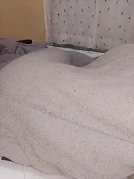 Snapshot of ndivhuwomuleya chatting on 25, 4, 2026 ndivhuwomuleya online show from 25, 4, 2026