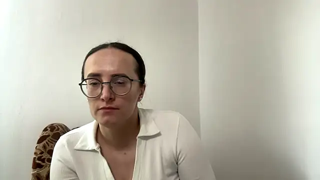 Snapshot of SofiaTease chatting on 22, 3, 2026 SofiaTease online show from 22, 3, 2026