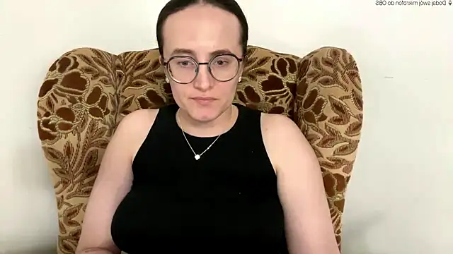 Snapshot of SofiaTease chatting on 3, 6, 2026 SofiaTease online show from 3, 6, 2026