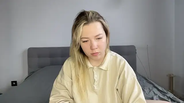 Snapshot of alyrasun chatting on 24, 3, 2026 alyrasun online show from 24, 3, 2026