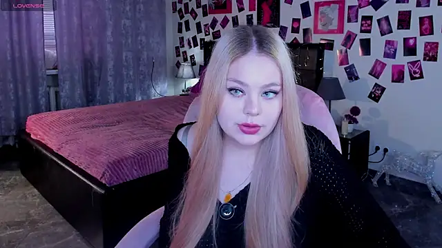 Snapshot of AmeliaMerris chatting on 12, 3, 2026 AmeliaMerris online show from 12, 3, 2026