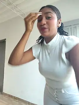 Snapshot of Cherly_Rogern chatting on 7, 3, 2026 Cherly Rogern online show from 7, 3, 2026