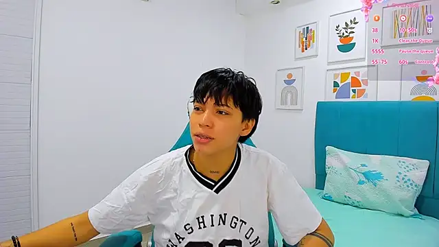 Snapshot of ivyheat3 chatting on 10, 3, 2026 ivyheat3 online show from 10, 3, 2026