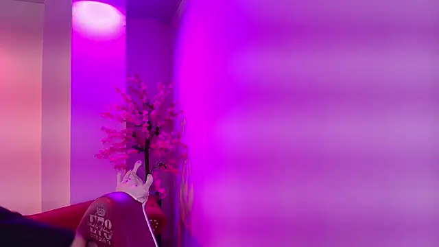 Snapshot of Miia__owens chatting on 18, 4, 2026 Miia owens online show from 18, 4, 2026