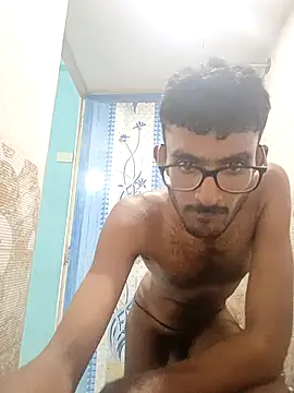 Snapshot of manikanda64 chatting on 8, 4, 2026 manikanda64 online show from 8, 4, 2026