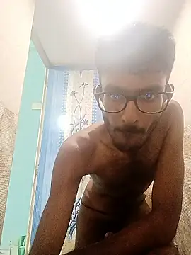 Snapshot of manikanda64 chatting on 11, 4, 2026 manikanda64 online show from 11, 4, 2026
