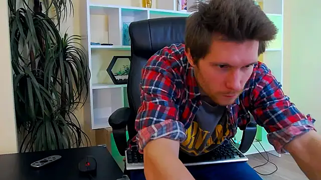 Snapshot of Eddie_Baker chatting on 9, 4, 2026 Eddie Baker online show from 9, 4, 2026