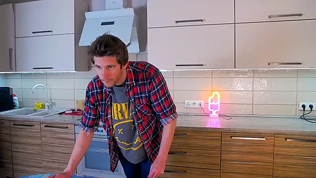 Snapshot of Eddie_Baker chatting on 23, 4, 2026 Eddie Baker online show from 23, 4, 2026