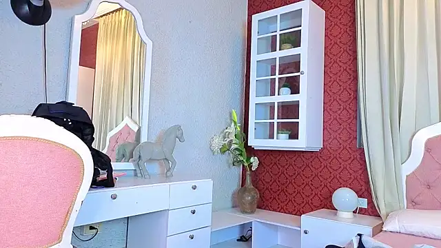 Snapshot of Sienna_Dark chatting on 15, 4, 2026 Sienna Dark online show from 15, 4, 2026