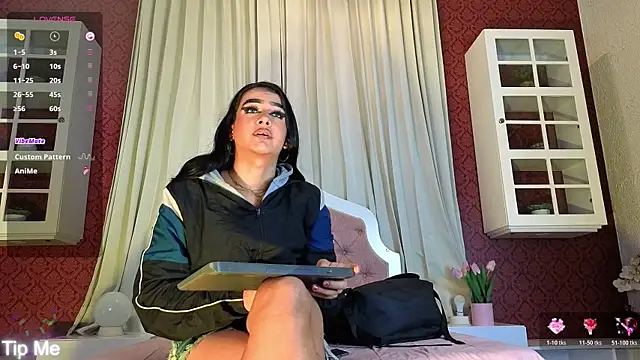 Snapshot of Sienna_Dark chatting on 17, 4, 2026 Sienna Dark online show from 17, 4, 2026