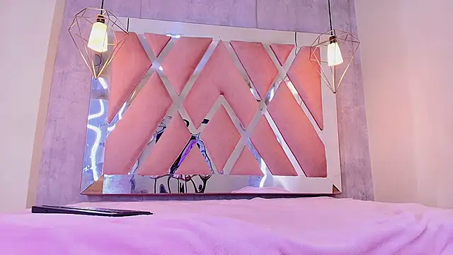 Snapshot of luci_lane_ chatting on 11, 4, 2026 luci lane online show from 11, 4, 2026