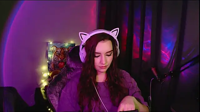 Celia Sensual  online show from 25, 5, 2026
