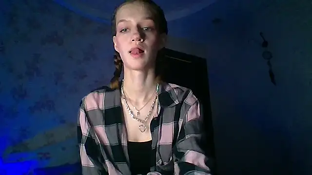Snapshot of Chrissy_Joyful chatting on 10, 4, 2026 Chrissy Joyful online show from 10, 4, 2026