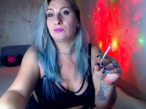 Snapshot of LilLux chatting on 22, 3, 2026 LilLux online show from 22, 3, 2026