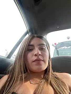 Snapshot of Issa_pinkk chatting on 27, 3, 2026 Issa pinkk online show from 27, 3, 2026