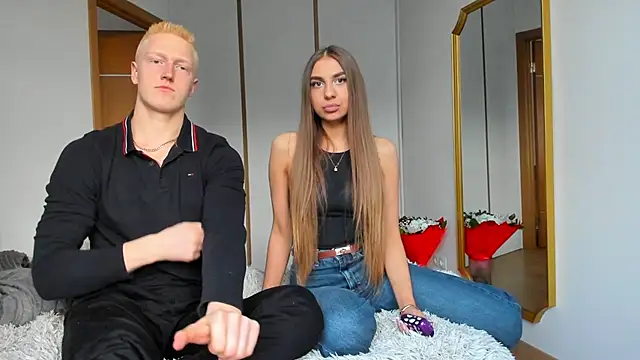 Snapshot of StepSisandStepBro chatting on 18, 4, 2026 StepSisandStepBro online show from 18, 4, 2026