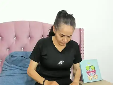 Snapshot of Liz_Grettel chatting on 27, 3, 2026 Liz Grettel online show from 27, 3, 2026