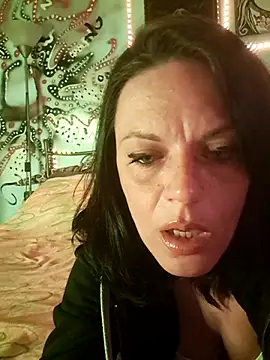 Snapshot of bellad0nna chatting on 16, 4, 2026 bellad0nna online show from 16, 4, 2026