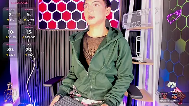 Snapshot of Cristopher_Wild chatting on 2, 4, 2026 Cristopher Wild online show from 2, 4, 2026