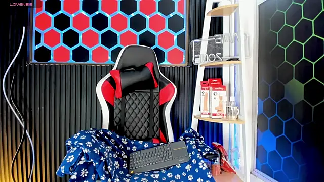 Snapshot of Cristopher_Wild chatting on 30, 4, 2026 Cristopher Wild online show from 30, 4, 2026