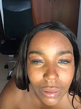 Snapshot of almaseductora chatting on 28, 3, 2026 almaseductora online show from 28, 3, 2026