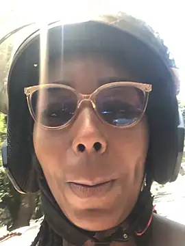 Snapshot of almaseductora chatting on 3, 4, 2026 almaseductora online show from 3, 4, 2026