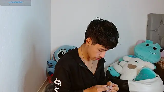 Snapshot of Sebas_fire4 chatting on 31, 3, 2026 Sebas fire4 online show from 31, 3, 2026