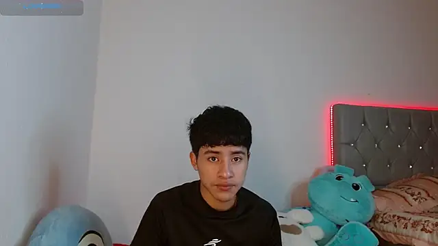 Snapshot of Sebas_fire4 chatting on 4, 4, 2026 Sebas fire4 online show from 4, 4, 2026