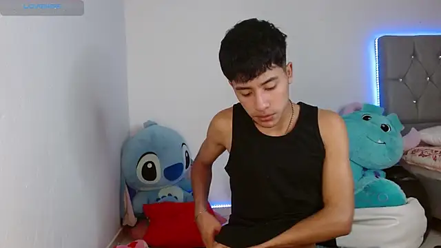 Snapshot of Sebas_fire4 chatting on 10, 4, 2026 Sebas fire4 online show from 10, 4, 2026