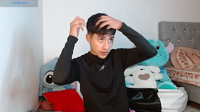 Snapshot of Sebas_fire4 chatting on 11, 4, 2026 Sebas fire4 online show from 11, 4, 2026