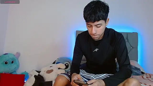 Snapshot of Sebas_fire4 chatting on 25, 4, 2026 Sebas fire4 online show from 25, 4, 2026