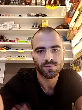 Snapshot of fnoggg chatting on 9, 3, 2026 fnoggg online show from 9, 3, 2026