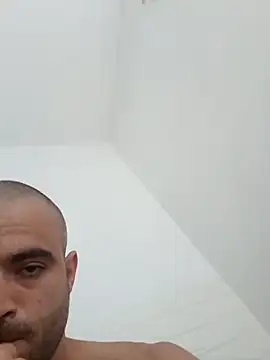 Snapshot of fnoggg chatting on 21, 4, 2026 fnoggg online show from 21, 4, 2026