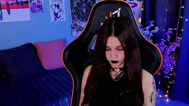 Snapshot of GG_Viper chatting on 22, 4, 2026 GG Viper online show from 22, 4, 2026