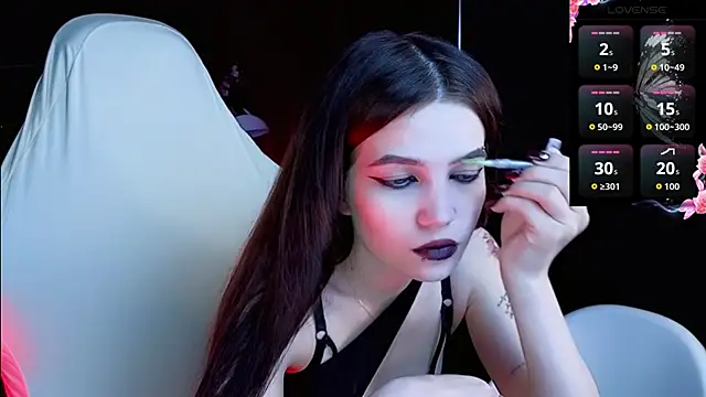 Snapshot of GG_Viper chatting on 23, 4, 2026 GG Viper online show from 23, 4, 2026