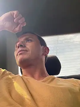 Snapshot of Andreew_falcon chatting on 10, 4, 2026 Andreew falcon online show from 10, 4, 2026