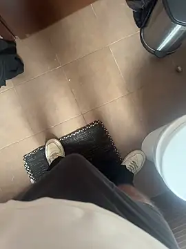 Snapshot of nikos_17 chatting on 7, 3, 2026 nikos 17 online show from 7, 3, 2026