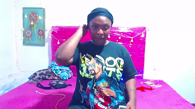 Snapshot of suggar_mommy777 chatting on 25, 3, 2026 suggar mommy777 online show from 25, 3, 2026