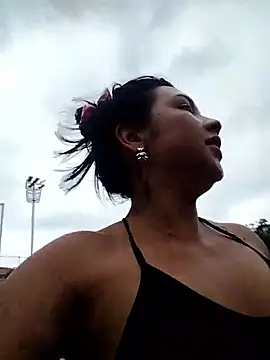 Snapshot of Marianaxc chatting on 14, 4, 2026 Marianaxc online show from 14, 4, 2026