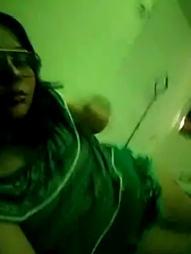 Snapshot of scarletth_jhonsom1 chatting on 1, 4, 2026 scarletth jhonsom1 online show from 1, 4, 2026