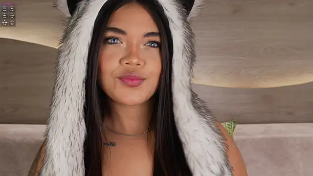 Mia Rosalie online show from 17, 7, 2026