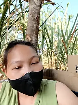 Snapshot of Tini-mimi chatting on 4, 4, 2026 Tini-mimi online show from 4, 4, 2026