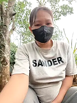 Snapshot of Tini-mimi chatting on 13, 4, 2026 Tini-mimi online show from 13, 4, 2026