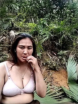 Snapshot of mylove-cute chatting on 20, 4, 2026 mylove-cute online show from 20, 4, 2026