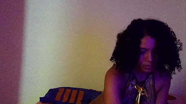 Snapshot of Larita_curly chatting on 23, 3, 2026 Larita curly online show from 23, 3, 2026
