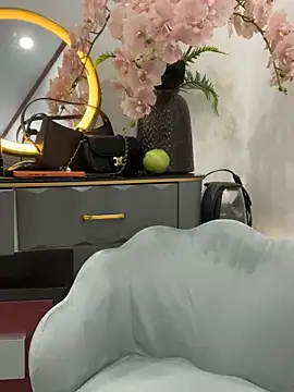 Snapshot of Rinn99 chatting on 18, 4, 2026 Rinn99 online show from 18, 4, 2026